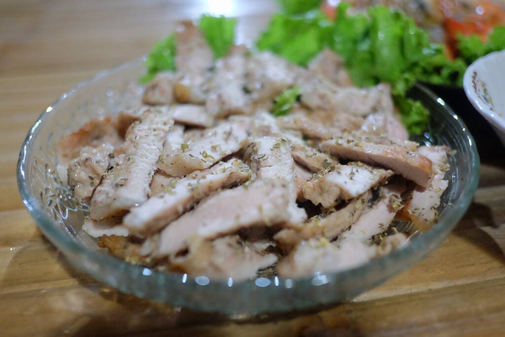 อาหารที่นี่เน้นหนัก อยากกินอะไรจัดให้ได้