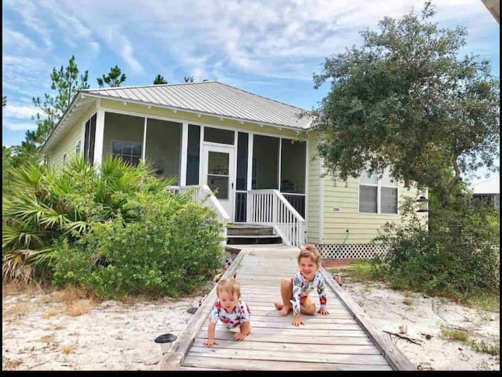 Cottages als Ferienunterkünfte in Pensacola Beach Florida, USA Airbnb