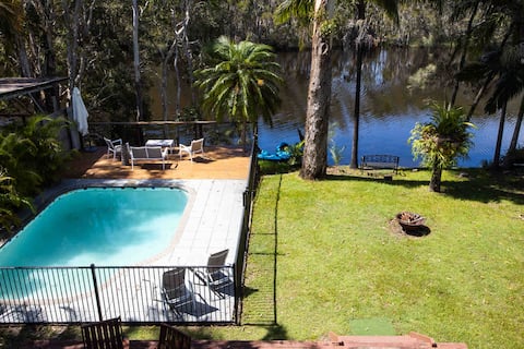 The Lakefront House - Cabarita Beach