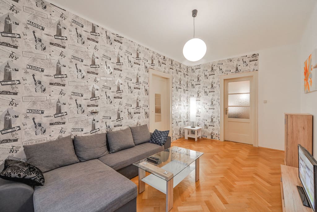 Large living room with expandable sofa and High Speed WIFI Internet