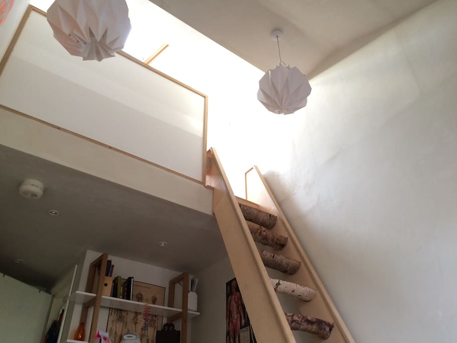 white plaster throughout the house gives beautiful natural light