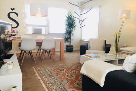 Modern Boho Surf Garden - BEACH LOCATION!