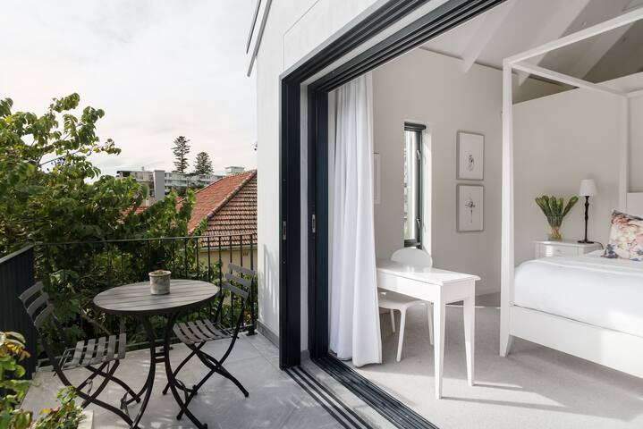 Beginnings—New Townhouse in Welcoming Heart of Newlands gallery image 4