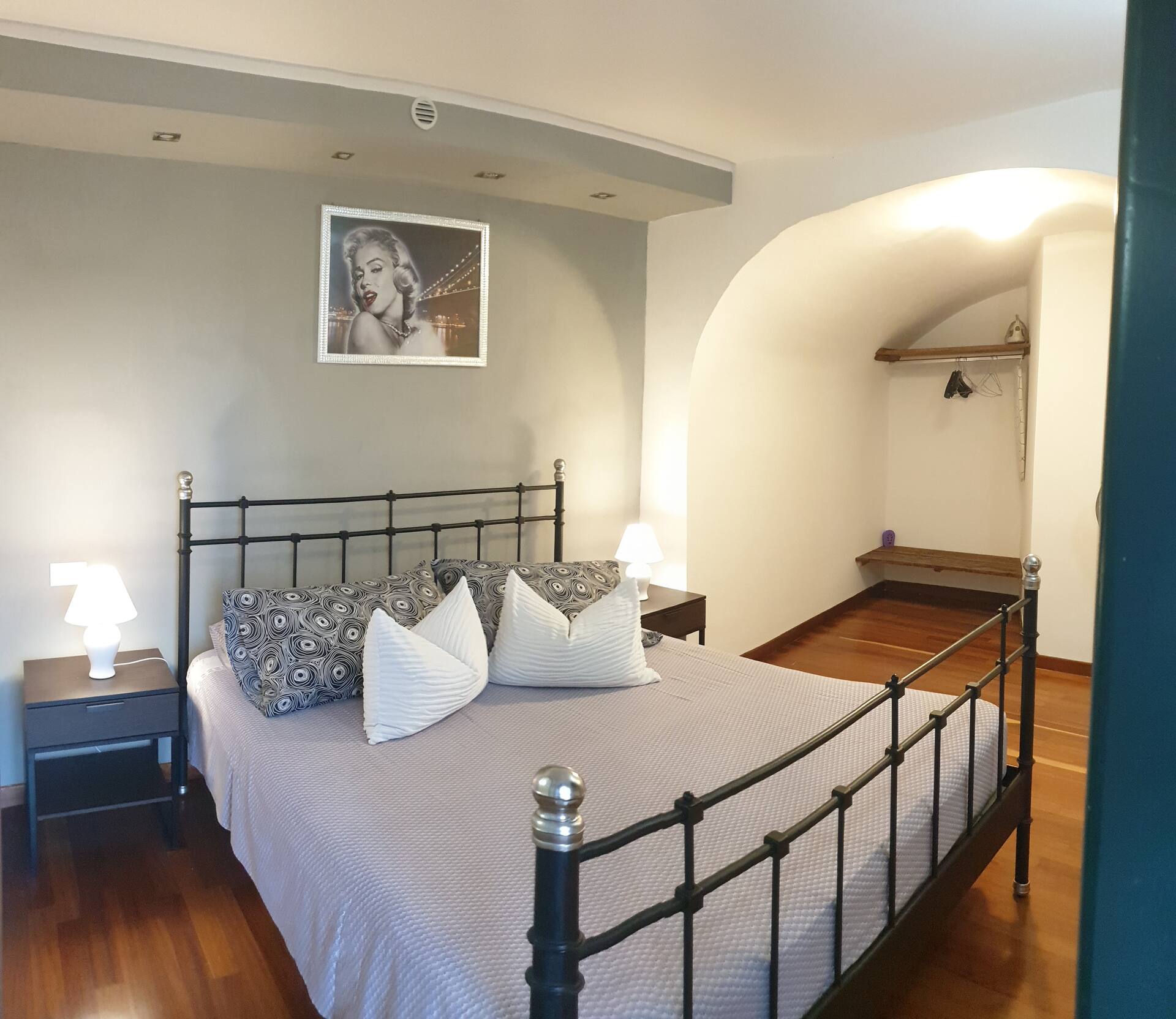 Two-room apartment Masaniello