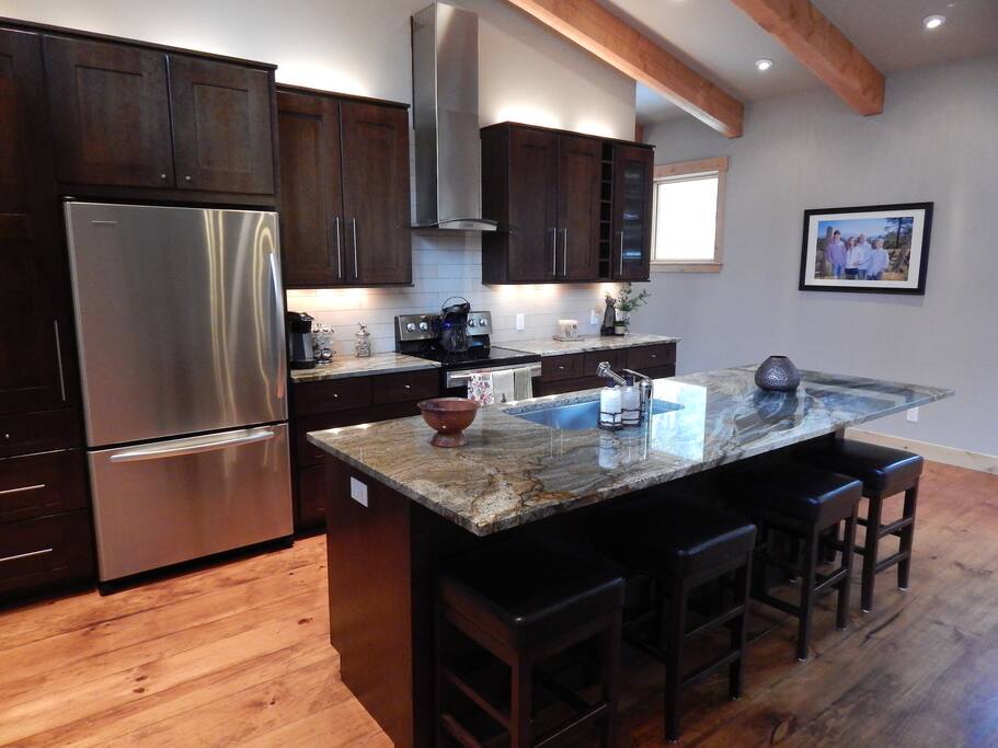 The kitchen has all the dishes, utensils, and cooking devices you might need to make delicious meals! Pantry comes stocked with limited cooking items.