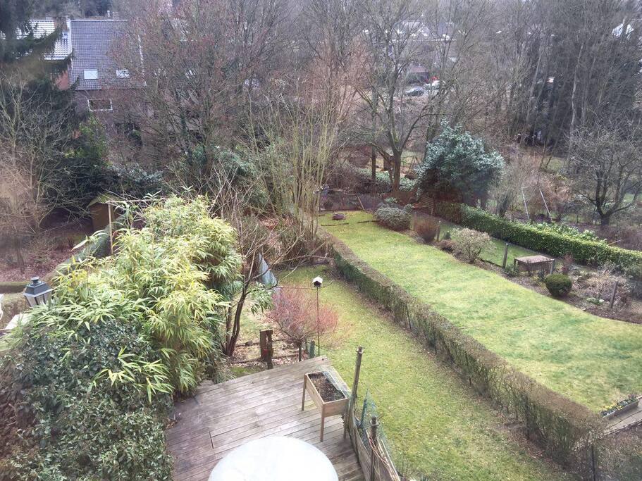 Vue de la chambre sur le jardin