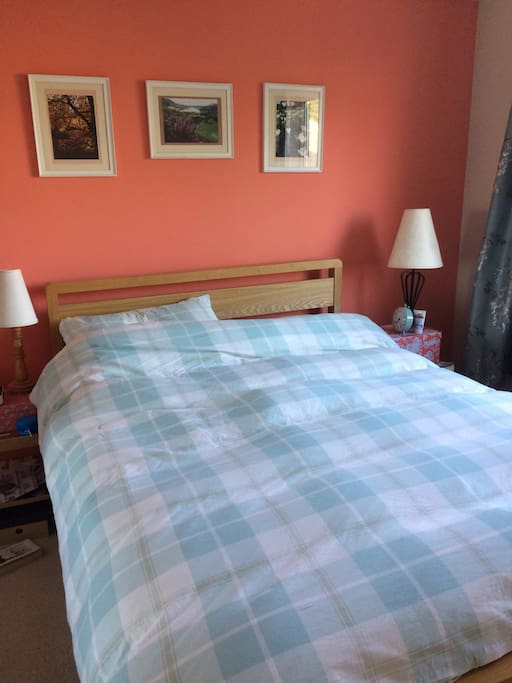 Main bedroom with double bed