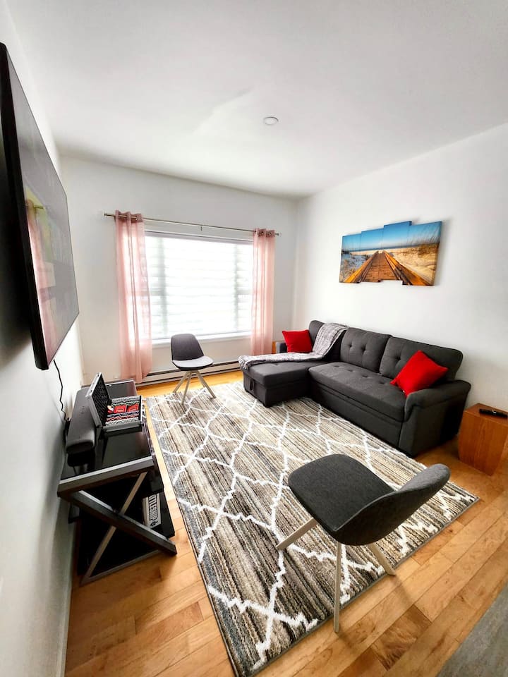 მისაღები ოთახი 2