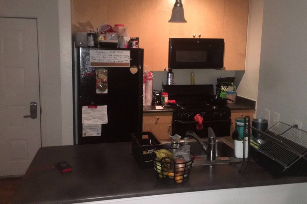 Full Kitchen