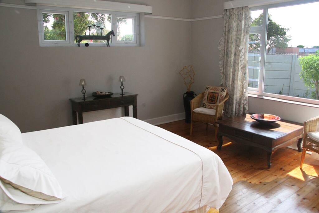 Morning glory! There's no better place if you like being woken by light and sunshine.