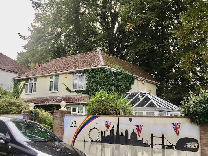 Warlingham Vacation Rentals & Homes England, United Kingdom Airbnb