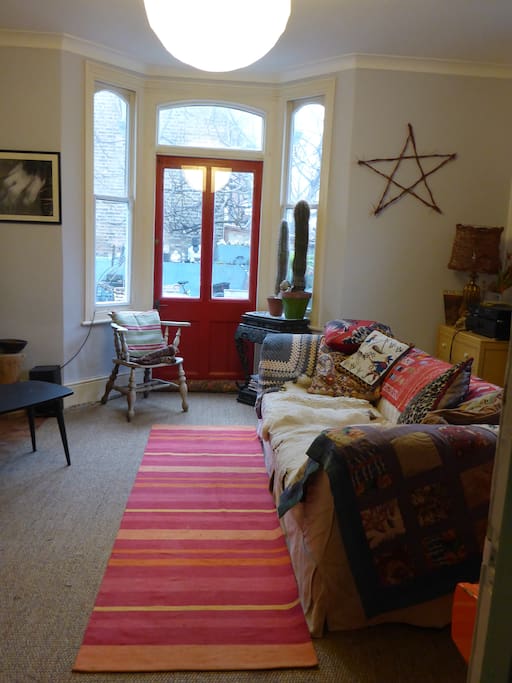 Sitting room.