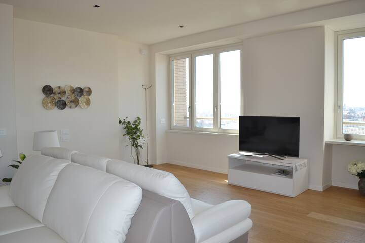 Mascagni Exclusive gallery image 4