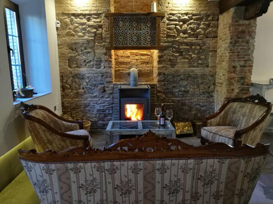 Salon Chimenea
