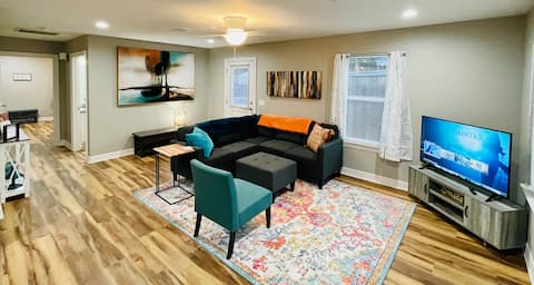 Combo Duplex Sleeps 8 4BR/4BA