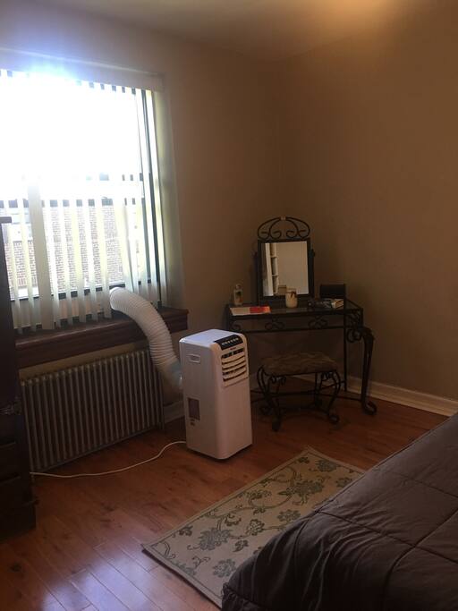 Brand new Haier A/C. Instructions and Map on Vanity.