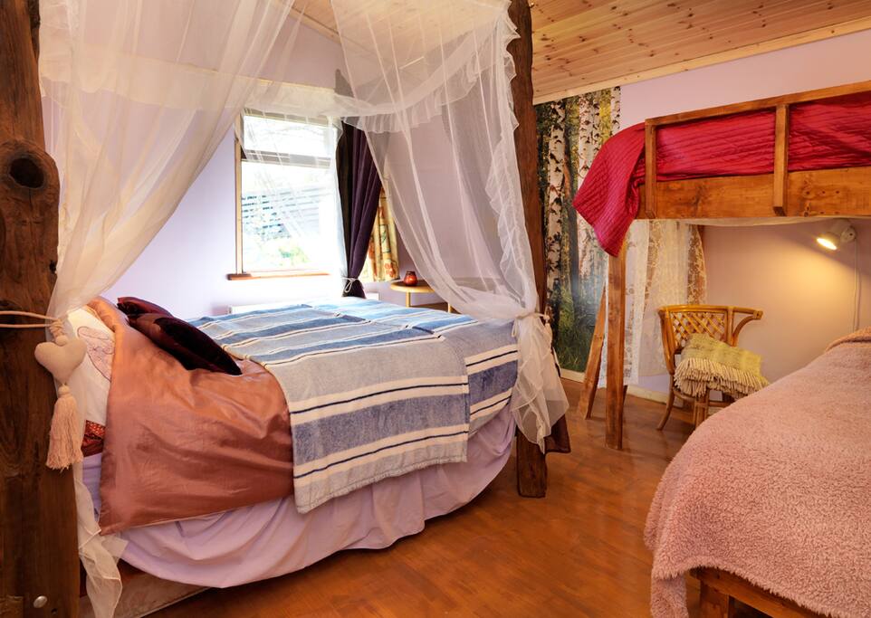 The Purple Room all ready for you!