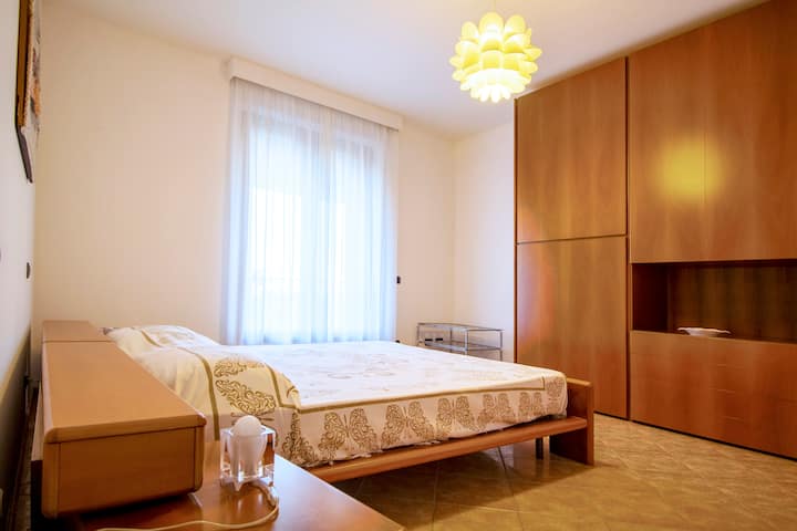 Двойната спалня