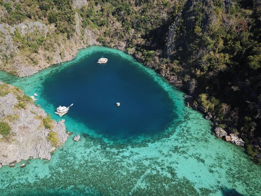 the private lagoon in Coron Island where the Housboats are located
