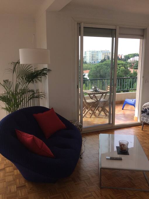 Avec balcon et vue dégagée