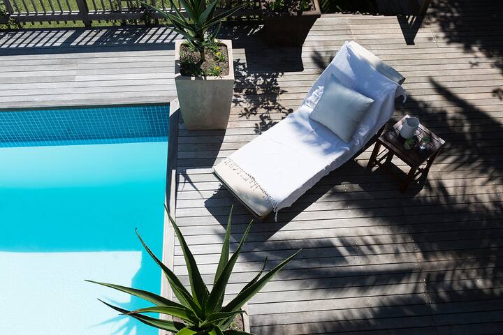 Beach Villa w Sea View & 100 m to Paradise Beach gallery image 4