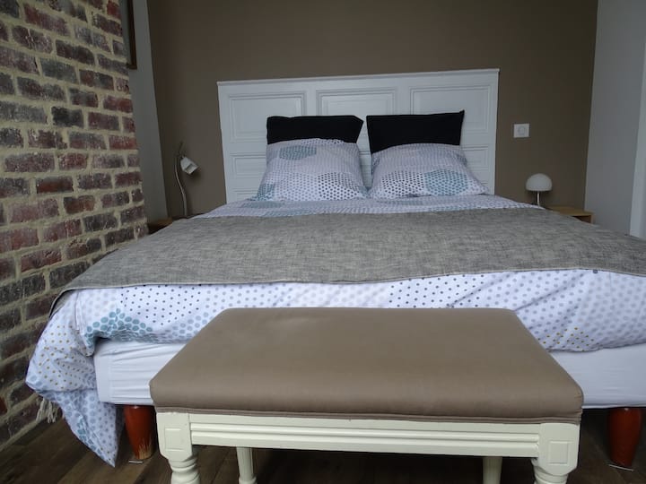 chambre 1. lit 140x190