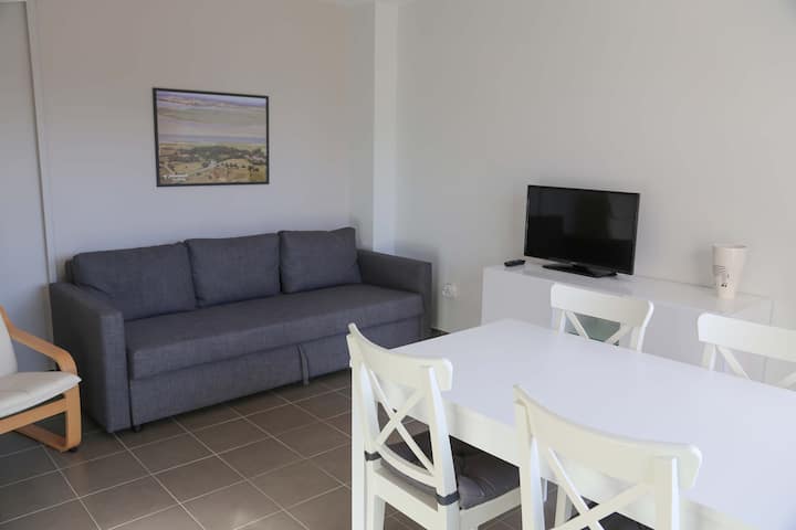 Les Framboisines – garden and private parking
