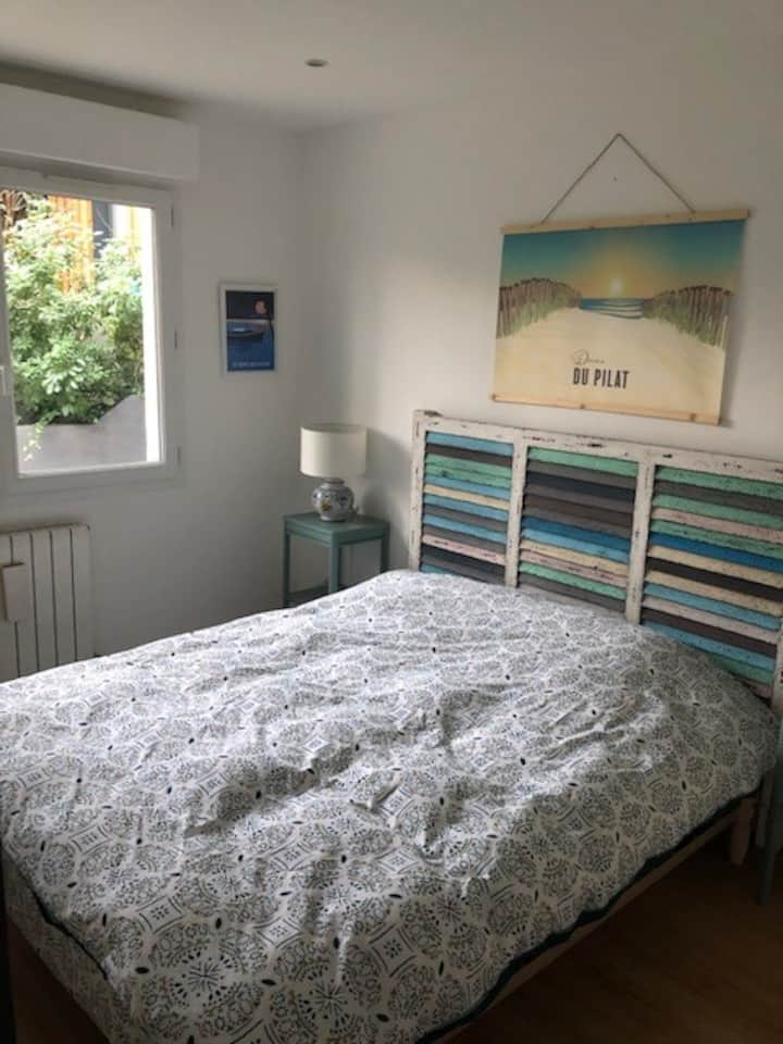 საძინებელი 4