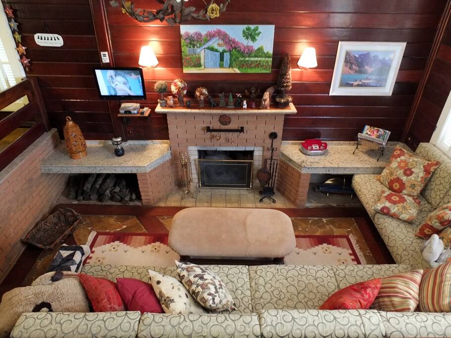 Sala de estar com lareira