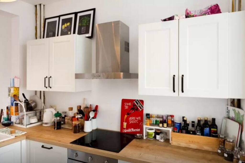 fully equiped kitchen