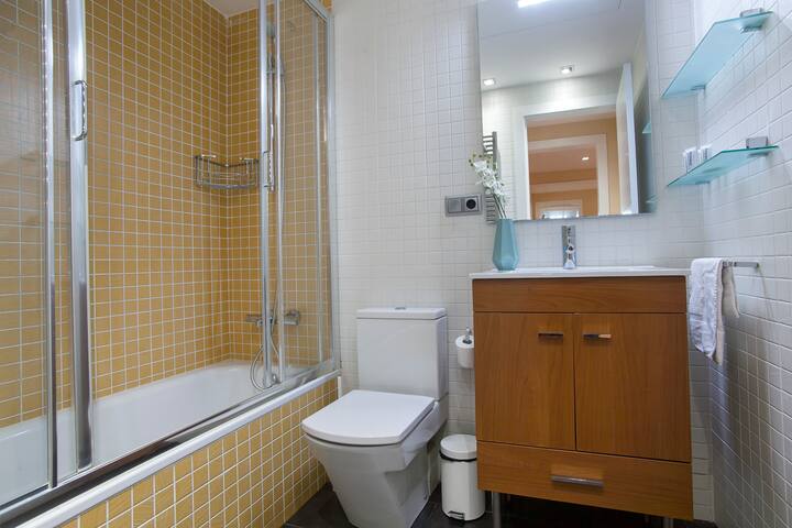 BBarcelona Sagrada Familia 21 gallery image 5