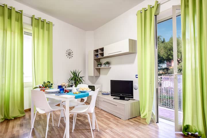 Joe S Flat 2 Modern - Sorrent