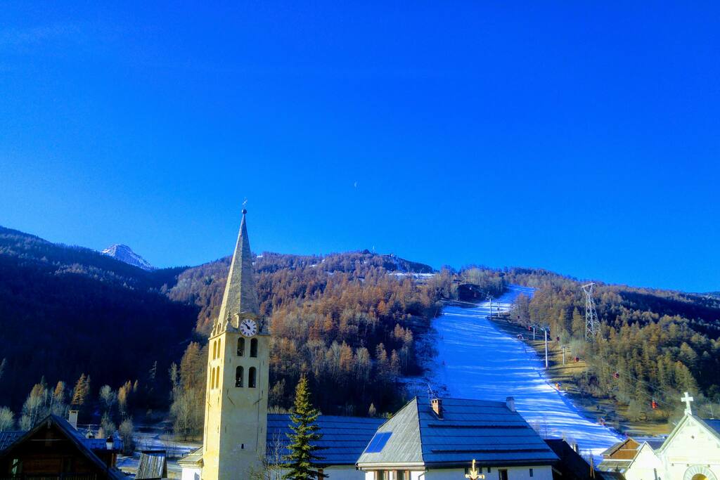Face à la piste Luc Alphand
