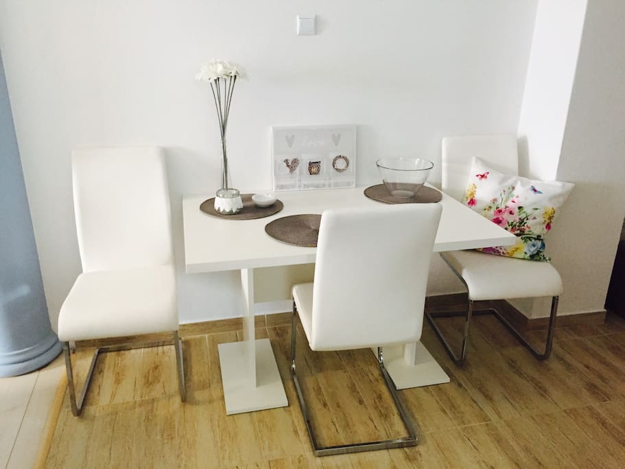 Comfy dining space