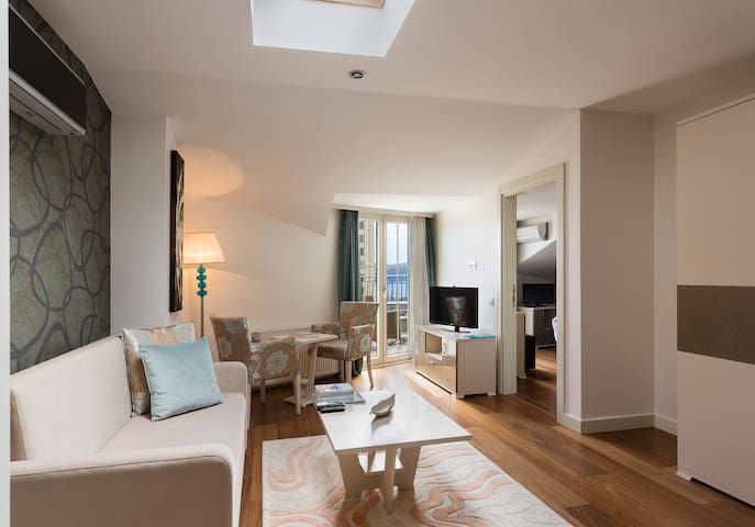 Turkuaz Suites Bosphorus
 managed Airbnb listing 3