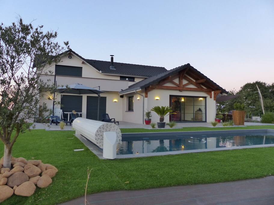 8c649966 f7b4 468c 86bc 2d47434ca9a7