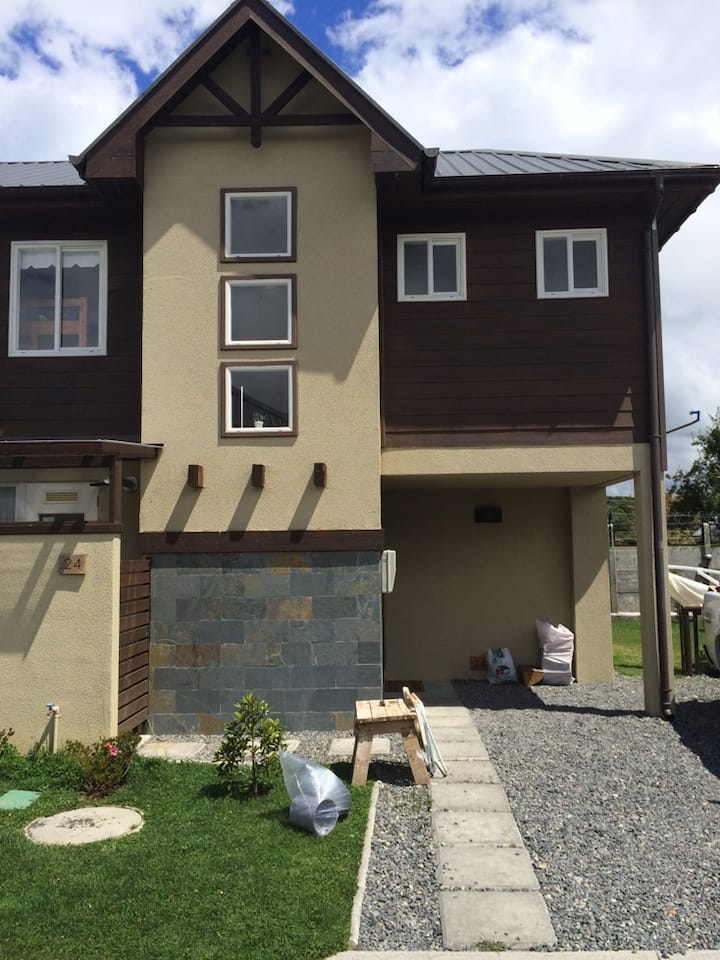 Linda Casa En Condominio Cerca Del Centro - Pucón