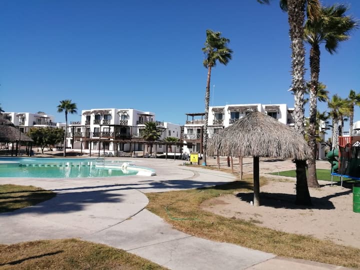 Family and spacious house in breezes island cuts Houses for Rent in