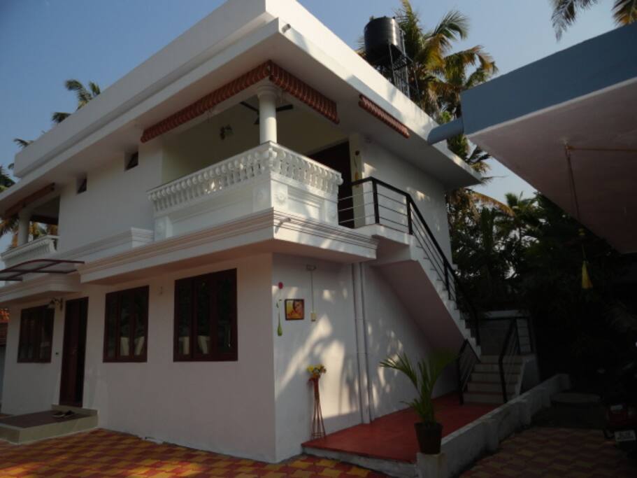 Kuzhupilly Zugvogel Beach House