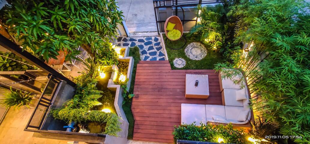 Garden and pool Villa bangkok MRT 独栋网红民宿，双层钢结构不怕地震 gallery image 4