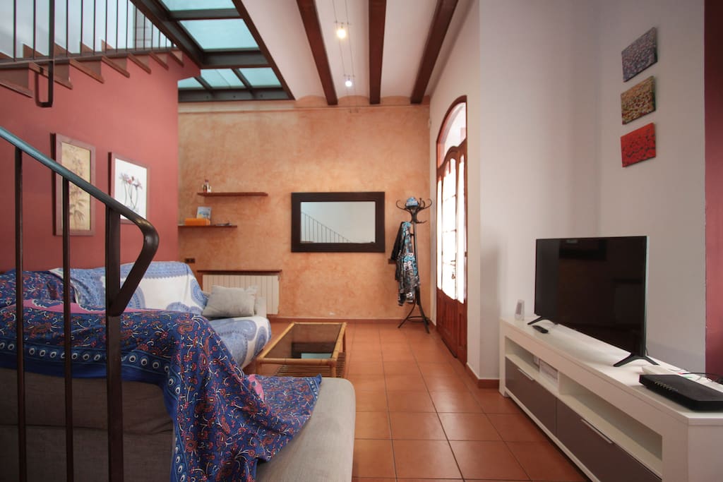 Amplio comedor donde poder relajarse.
