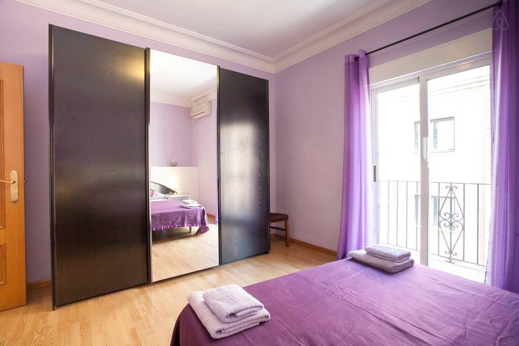 Big Bedroom - Dormitorio Grande Большая cпальня