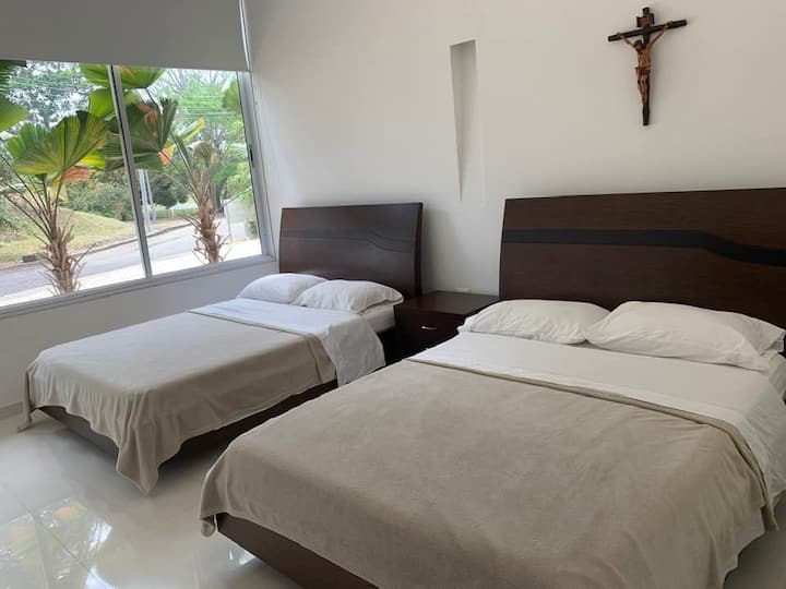 COMFORTABLE ROOMS WITH DOUBLE BEDS