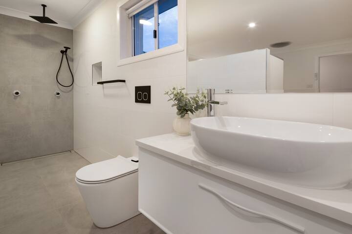 Pelican Place – Beach Retreat gallery image 4