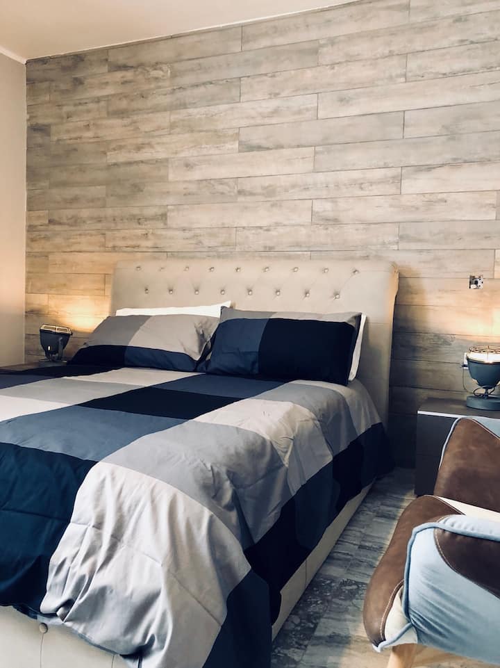 Dhomë gjumi dopio me banjë en suite
