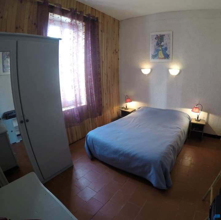 Slaapkamer 2 bedden voor 2 personen