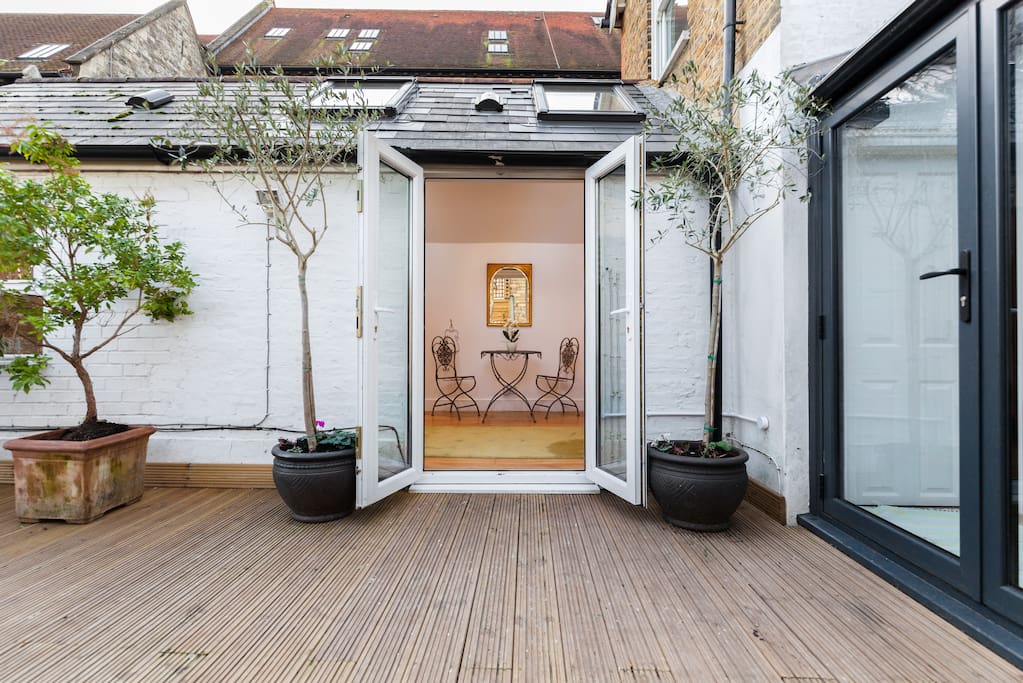 Access via French windows.