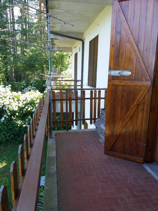 Balcone vista montagna