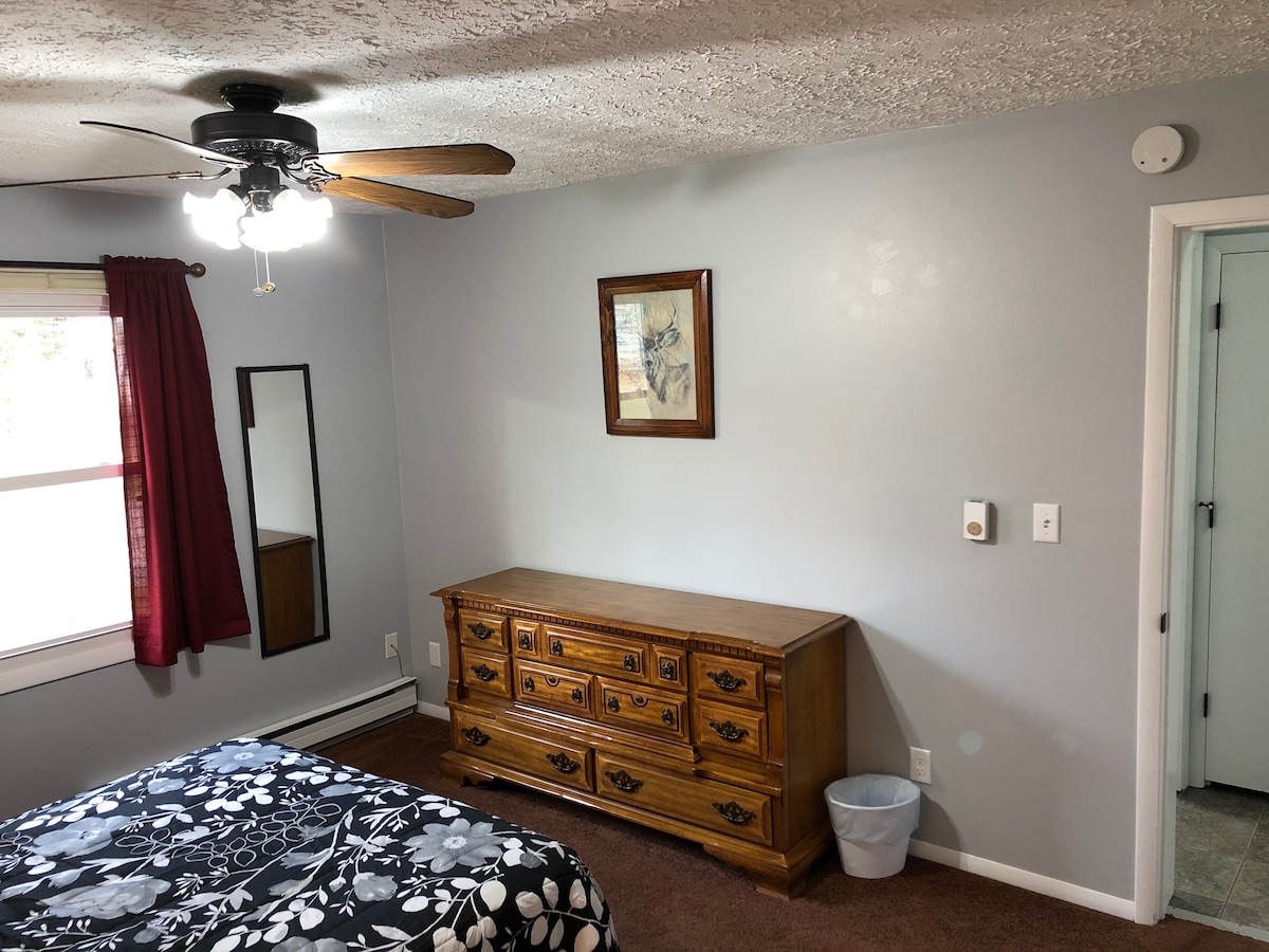 غرفة النوم الرئيسية