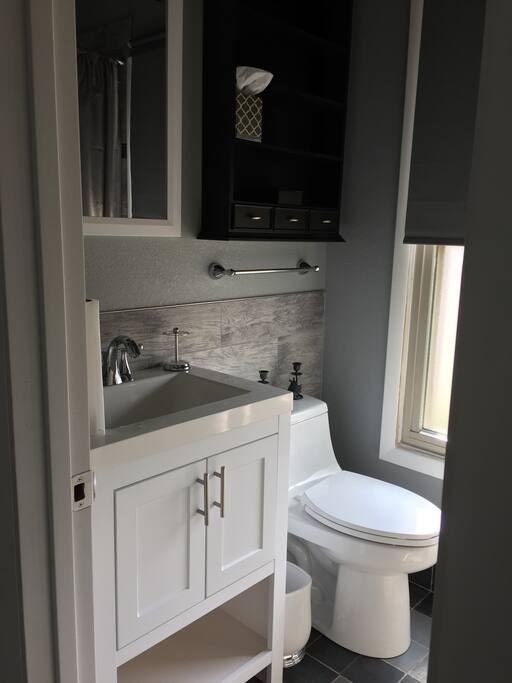 Private bathroom but not connected to the bedroom. It is located next door to the bedroom and is only available to the guest(s) booked to this room.